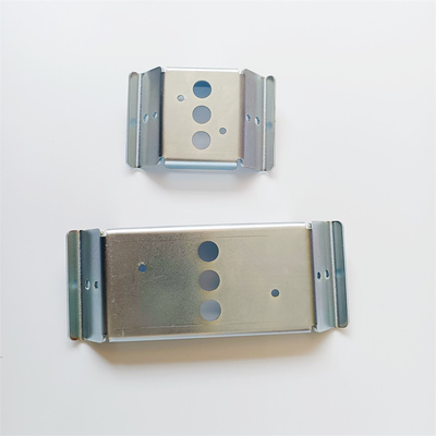 Piezas de encargo de la fabricación de chapa del hardware para el recinto de la caja