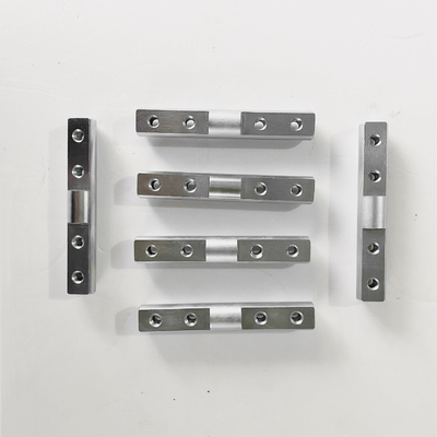 Piezas que trabajan a máquina de aluminio del CNC que platean el final para la maquinaria